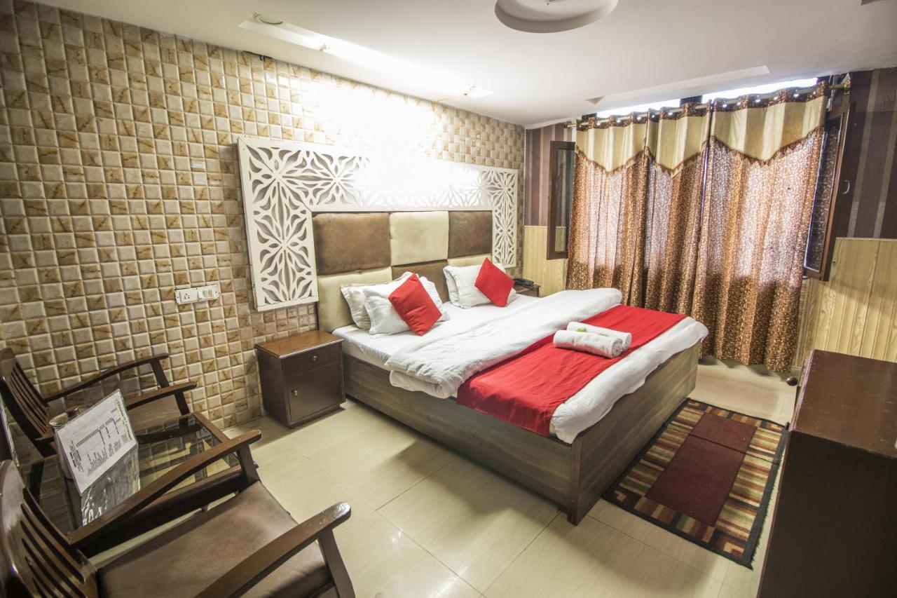 Holiday Plaza Hotel Dalhousie Kültér fotó