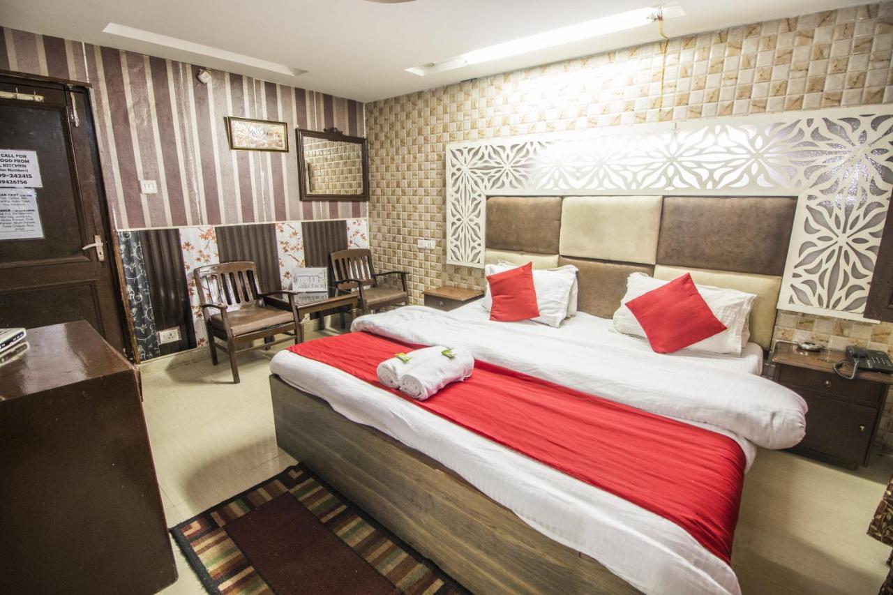 Holiday Plaza Hotel Dalhousie Kültér fotó