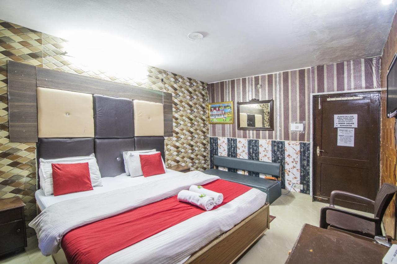 Holiday Plaza Hotel Dalhousie Kültér fotó